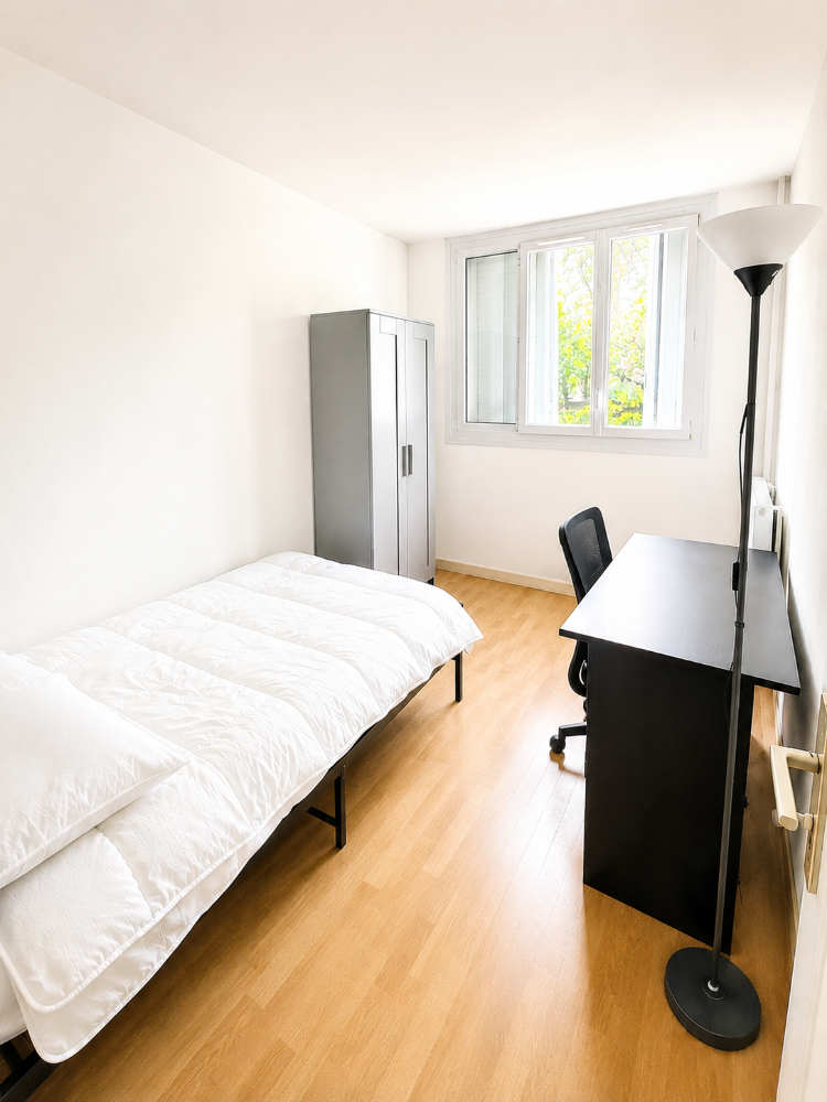 Appartement 83 m² · à Chilly-Mazarin · 83 m² · 550 €/mois