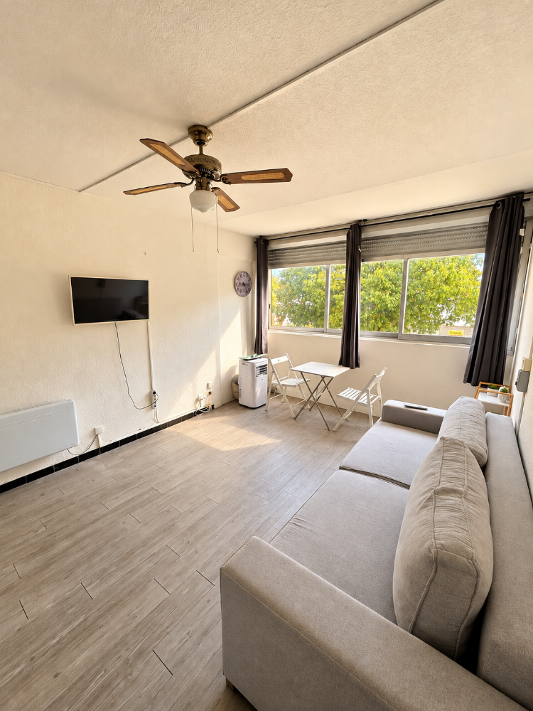 Studio lumineux à louer à Balaruc-les-Bains,