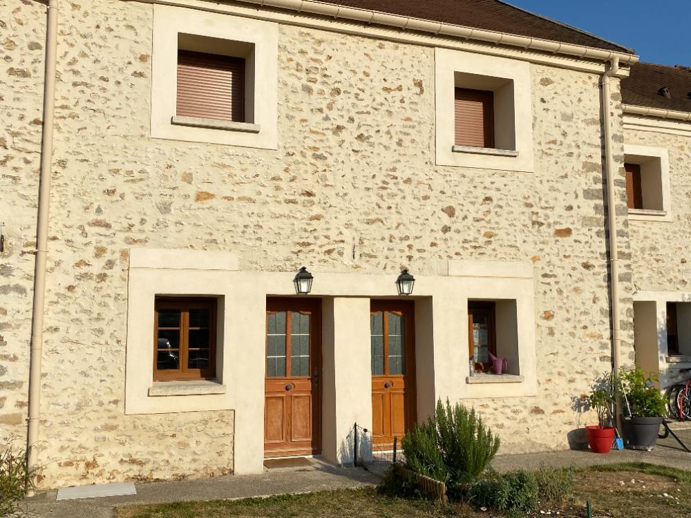 Maison située dans la commune de Yebles  90m2 habitables à Yèbles