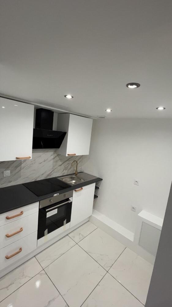 Appartement rénové neuf à Auneuil