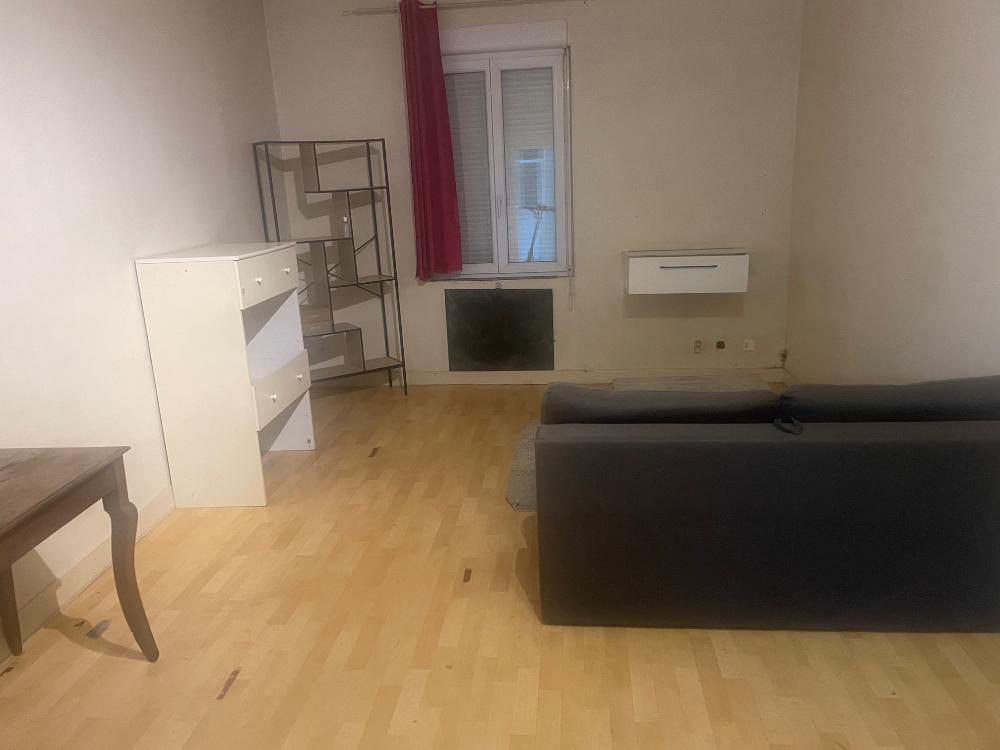 Studio 30m2 à Amilly