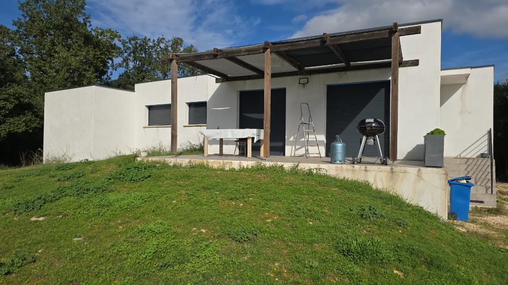 Maison meublée à louer à Deaux