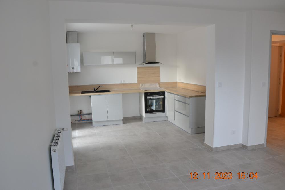Appartement 4 pièces 85 m² · au Teil · 85 m² · 740 €/mois