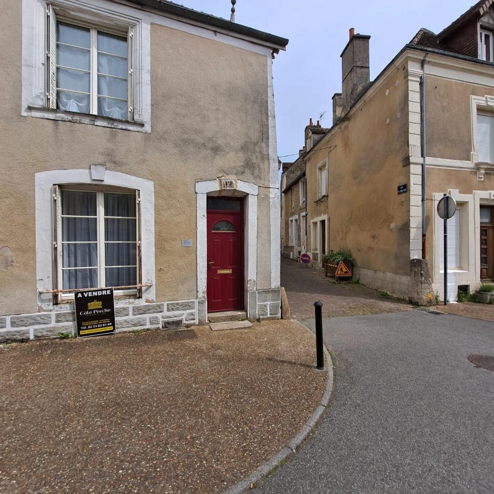 Mamers : maison T3 (80 m²) à louer