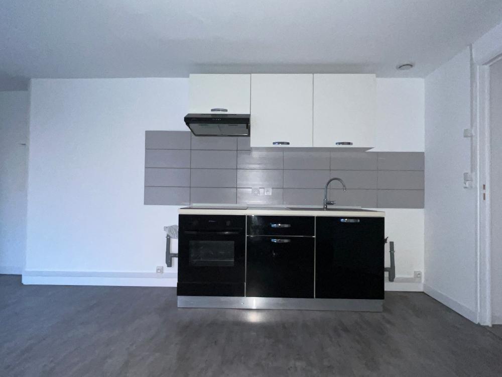 LOCATION : appartement 3 pièces (48 m²) à Hénin-Beaumont