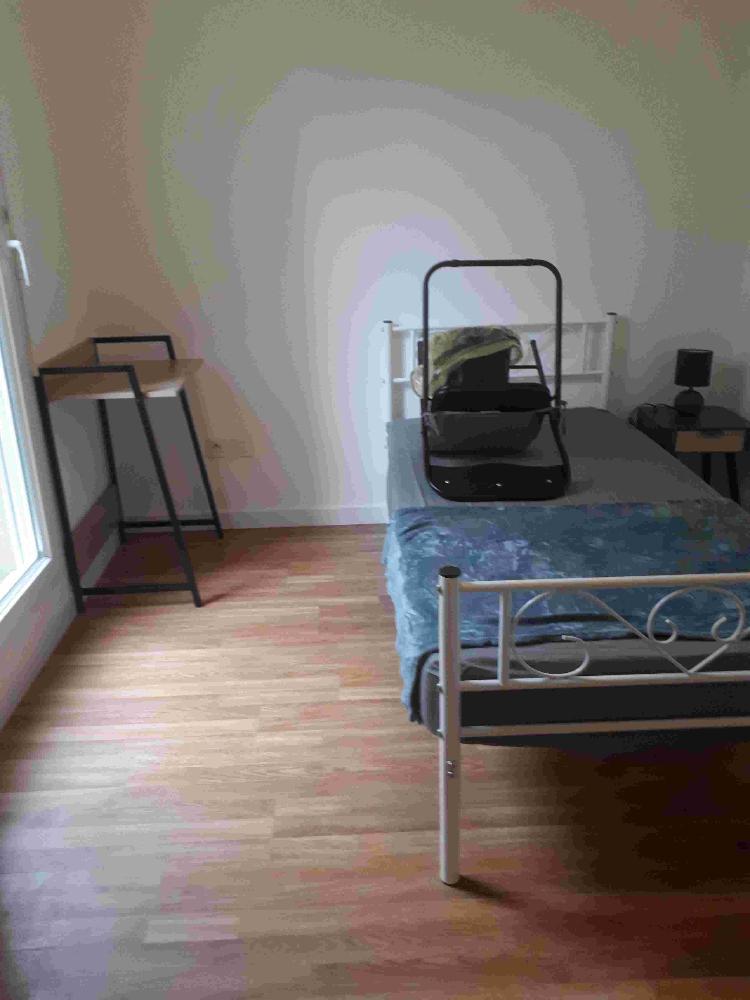 Appartement lumineux avec jardin, balcon et terrasse à Vénissieux.