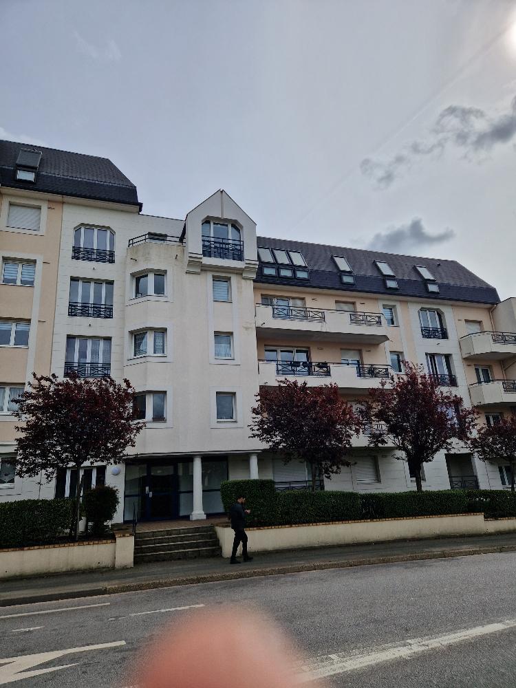 Appartement 48 m² · à Poissy · 48 m² · 215 000 €